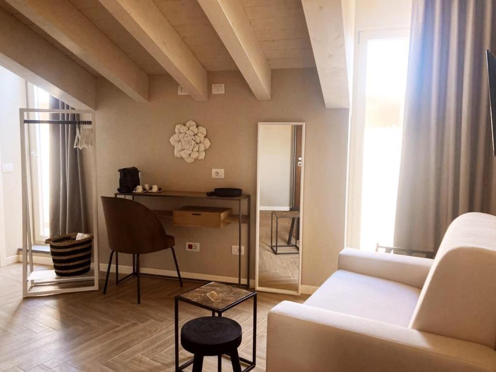 Gatto Bianco Rooms 42 ベルガモ エクステリア 写真